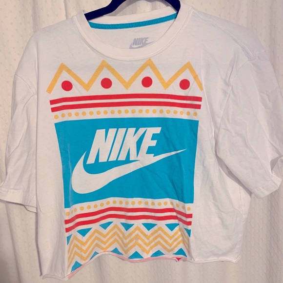 Nike crop tee - Picture 1 of 1
